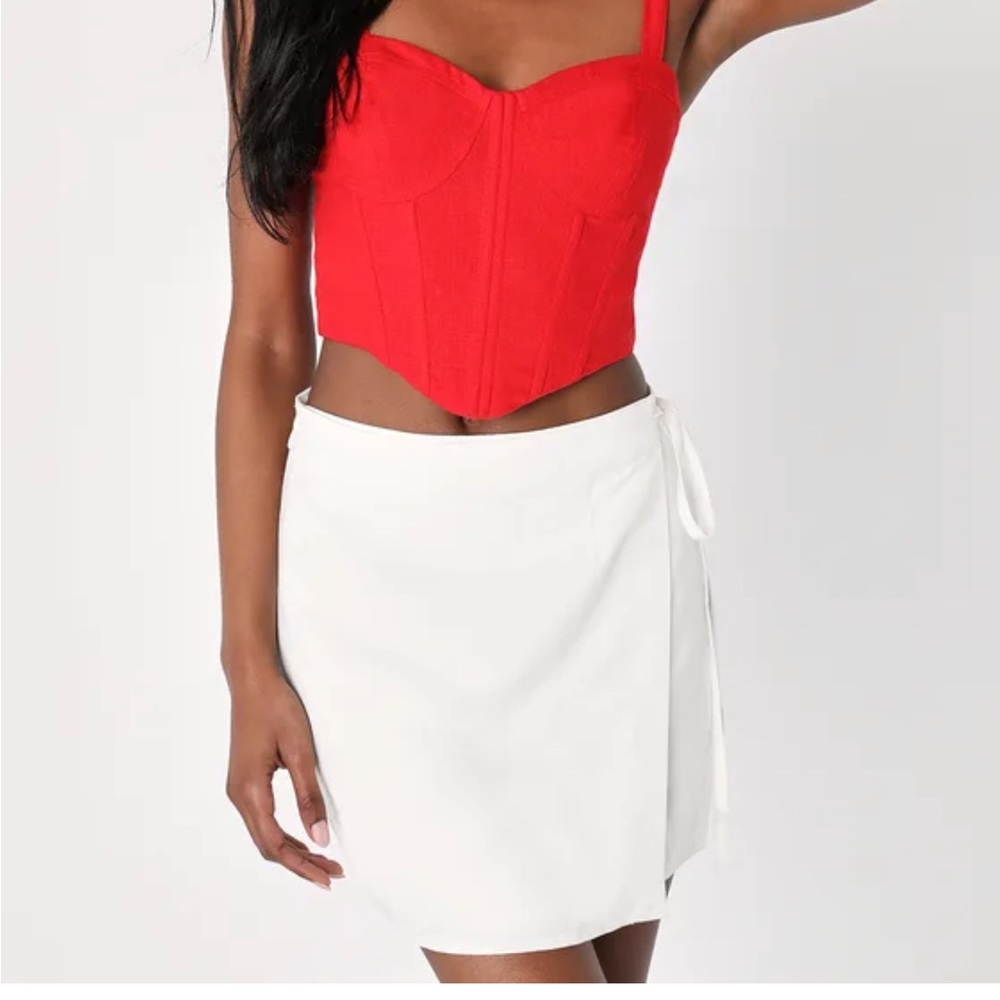 New with tags Lulus white linen wrap skirt